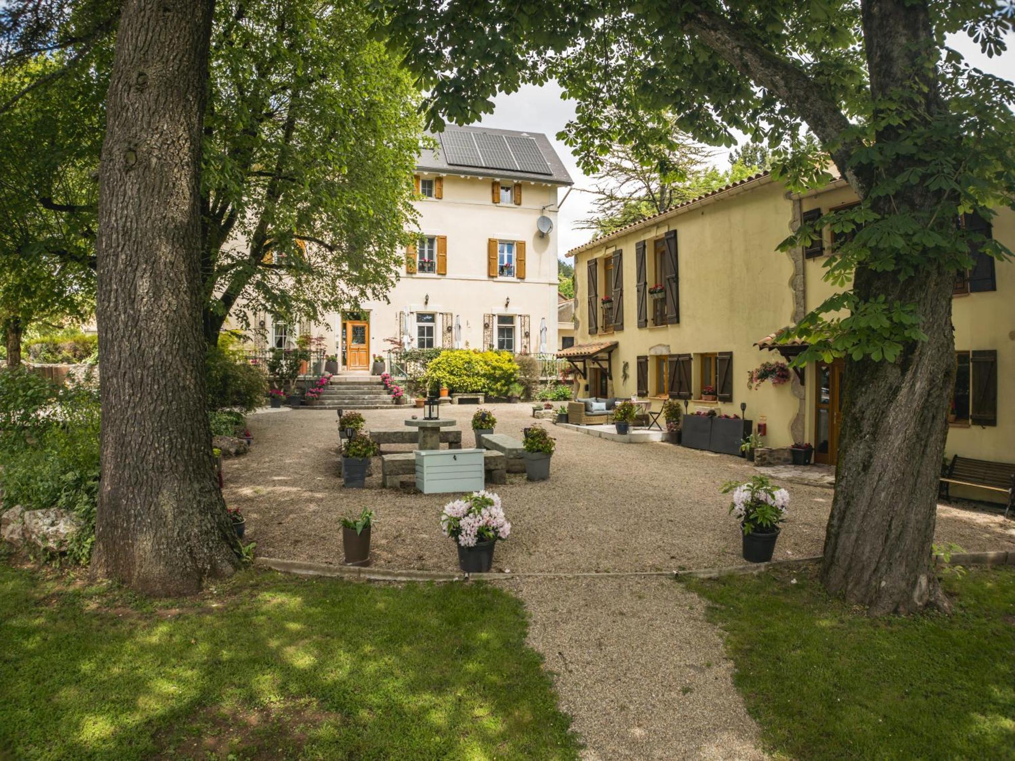 Gites Du Caylar - Chambres Et Appartments Ле-Келар Екстер'єр фото